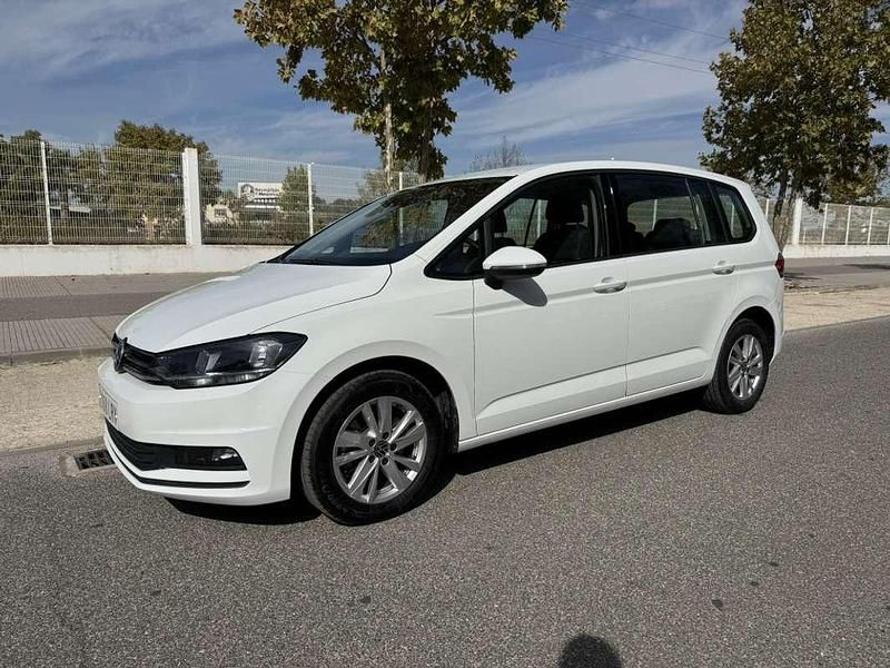 Blanco Usado 2021 VW Touran Edition Monovolumen | 19.500 € (Buen precio) - Imagen 1/4
