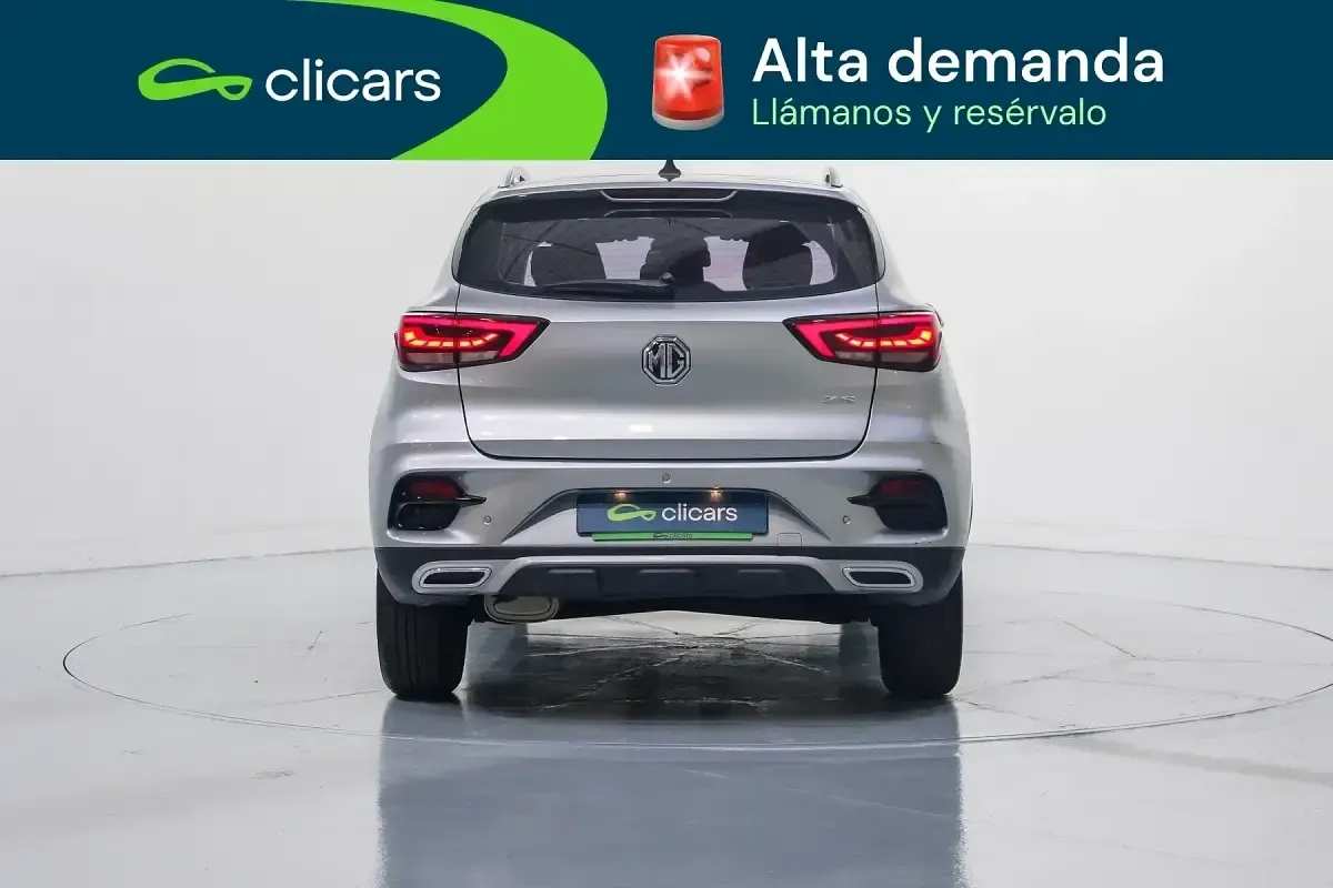 Usado MG ZS Comfort 106 CV (77 kW) 2024 Negro SUV