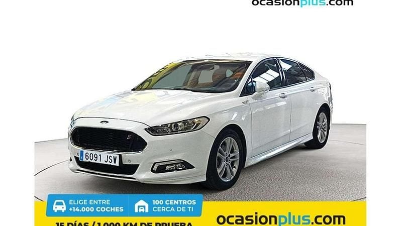 Blanco Usado 2016 Ford Mondeo Trend Berlina | 13.350 € (Precio justo) - Imagen 1/2