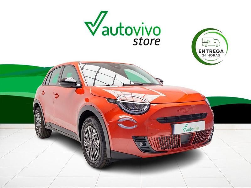 Usado Fiat 600 Red 116 kW (158 CV) 2024 Rojo SUV