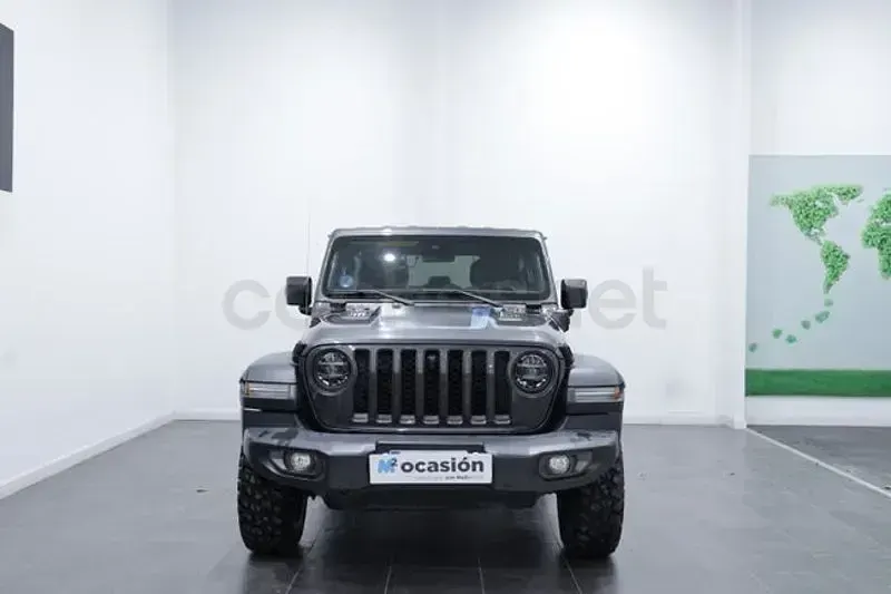 Usado Jeep Wrangler Rubicon 381 CV (280 kW) 2023 Gris / plata SUV