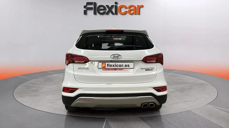 Usado Hyundai Santa Fe Style 201 CV (147 kW) 2016 Blanco SUV
