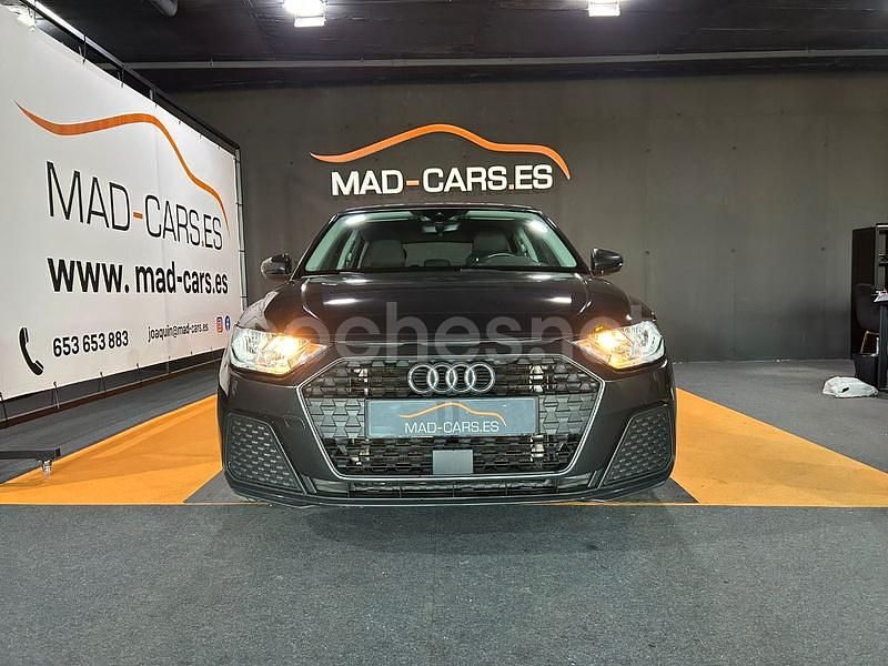 Usado Audi A1 Sportback 116 CV (85 kW) 2019 Gris / plata Utilitario
