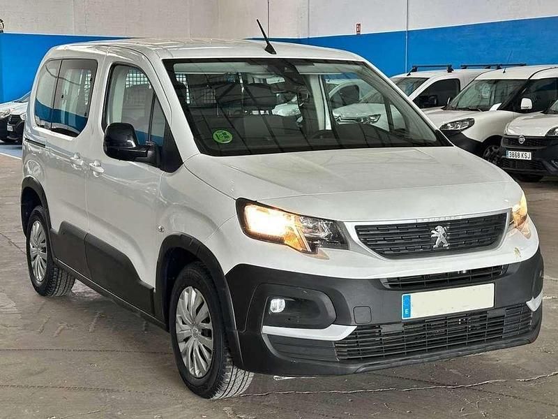 Blanco Usado 2021 Peugeot Rifter Monovolumen | 16.970 € (Precio justo) - Imagen 1/4