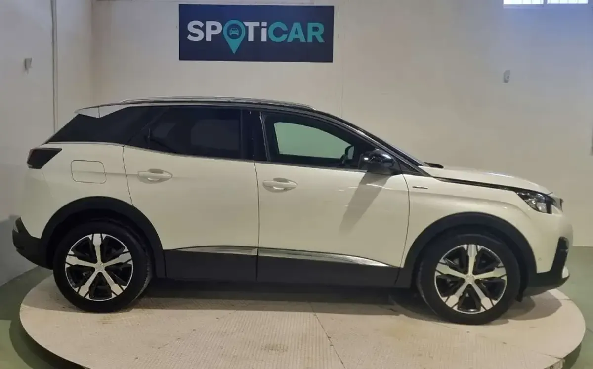Usado Peugeot 3008 GT-line 150 CV (110 kW) 2016 Blanco SUV