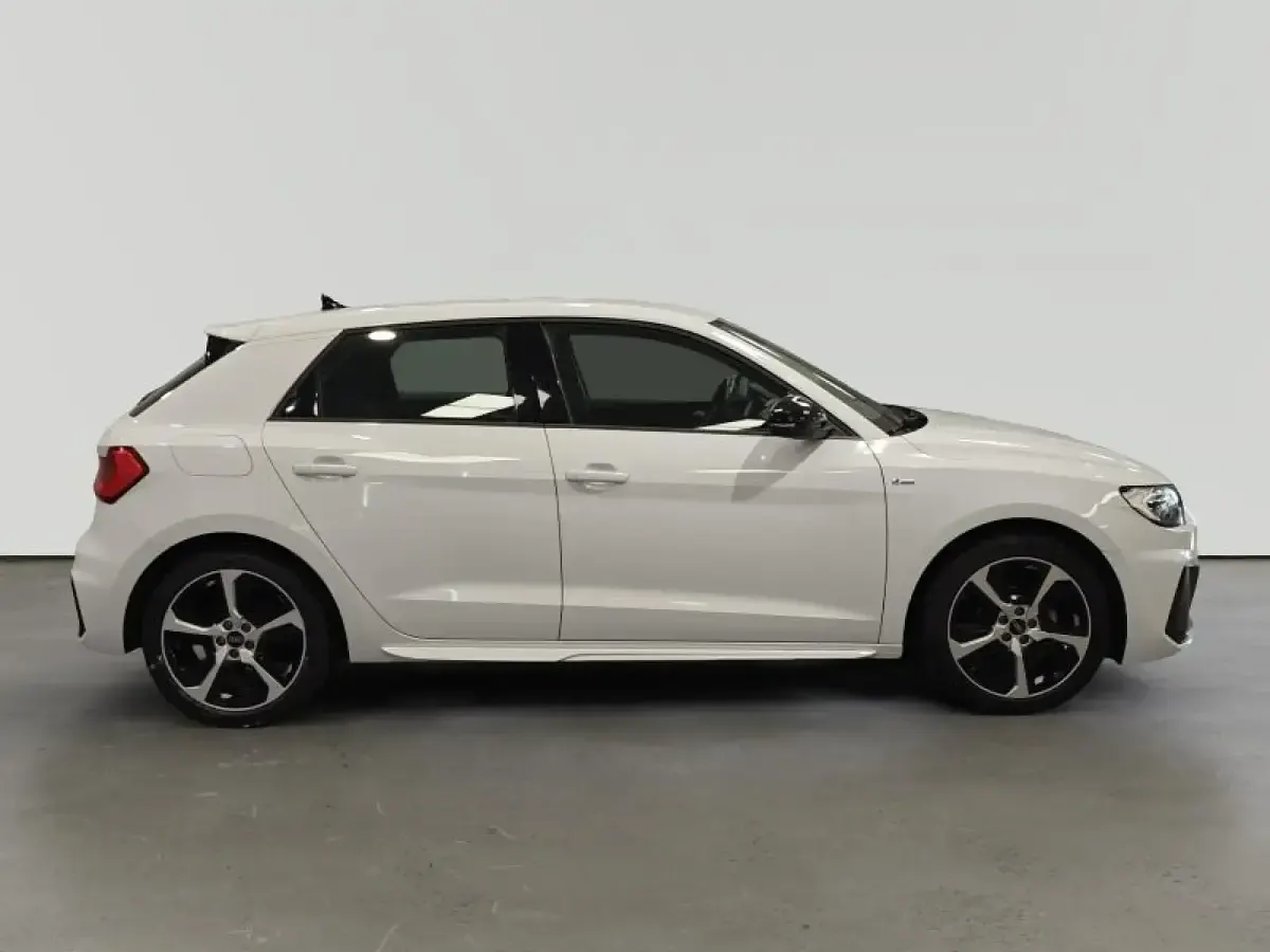 Usado Audi A1 Sportback 95 CV (69 kW) 2022 Blanco Utilitario