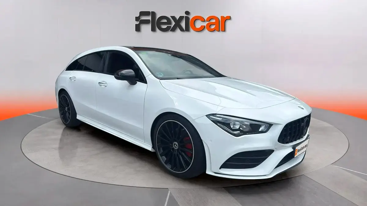 Usado Mercedes CLA200 Shooting Brake 163 CV (119 kW) 2020 Familiar