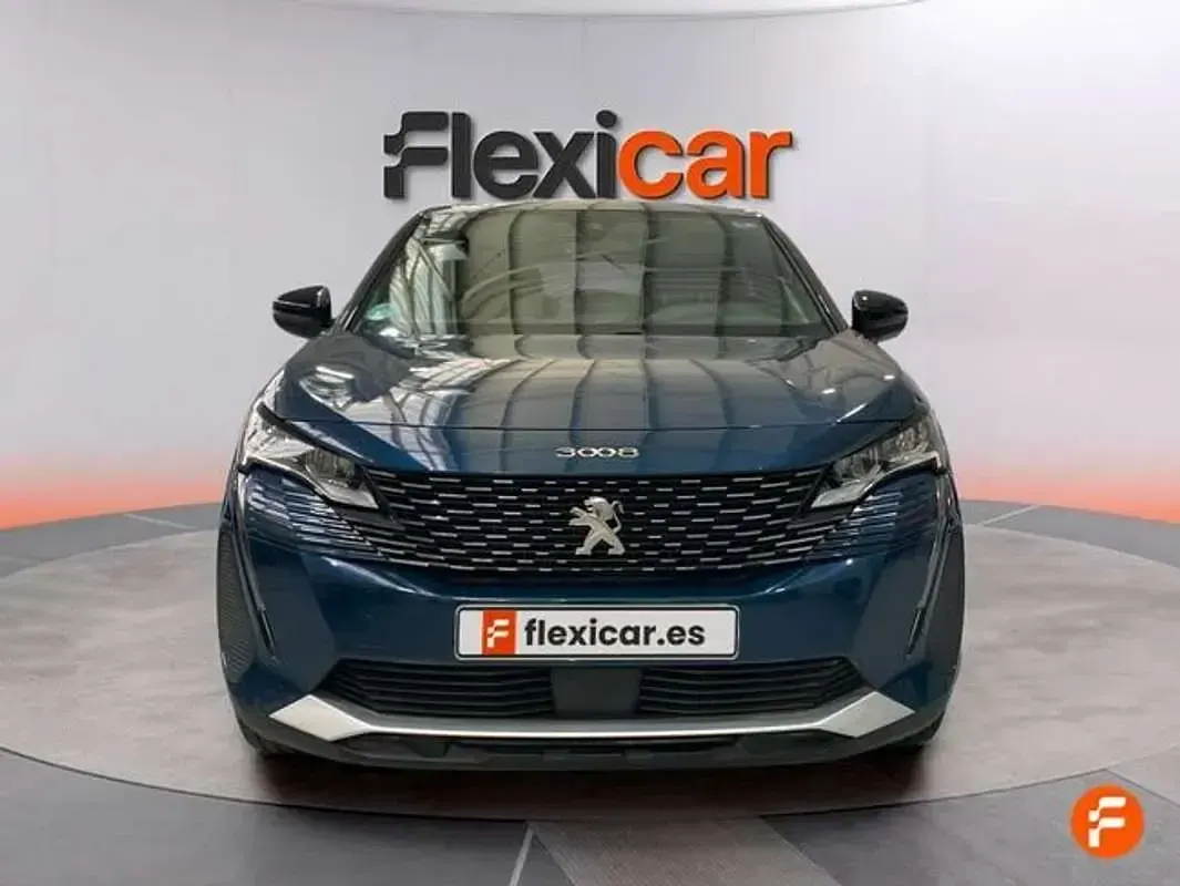 Usado Peugeot 3008 Allure 131 CV (96 kW) 2024 Azul SUV
