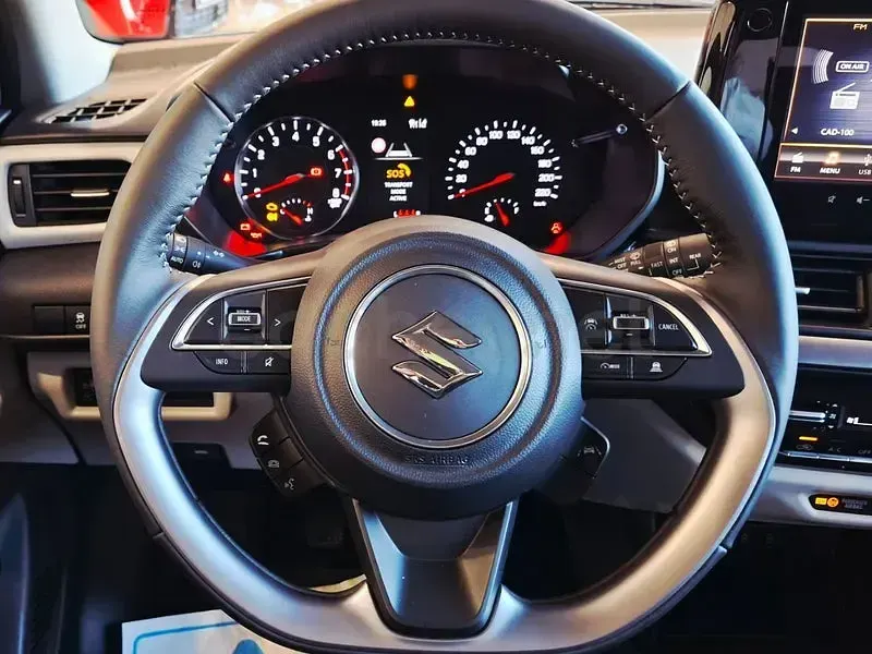 Nuevo Suzuki Swift 81 CV (59 kW) 2026 Azul Utilitario