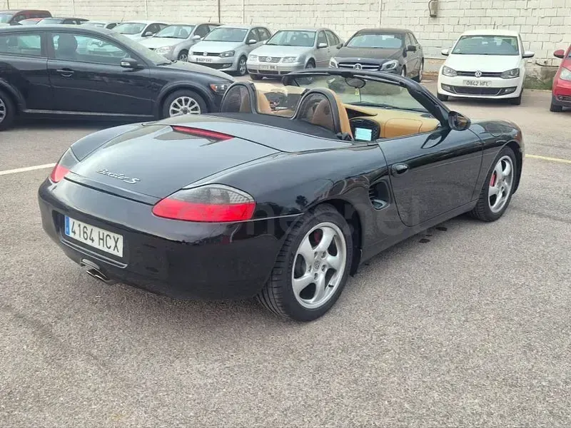 Usado Porsche Boxster S 252 CV (185 kW) 2000 Negro Descapotable