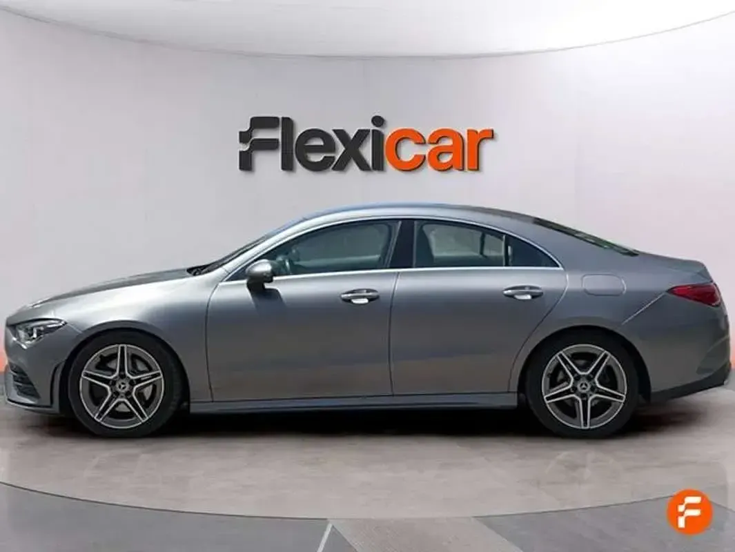 Usado Mercedes CLA220 Shooting Brake 190 CV (139 kW) 2021 Gris Familiar