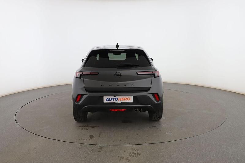 Usado Opel Mokka Edition 131 CV (96 kW) 2023 Gris SUV
