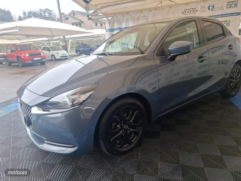 Usado Mazda 2 90 CV (66 kW) 2020 Gris