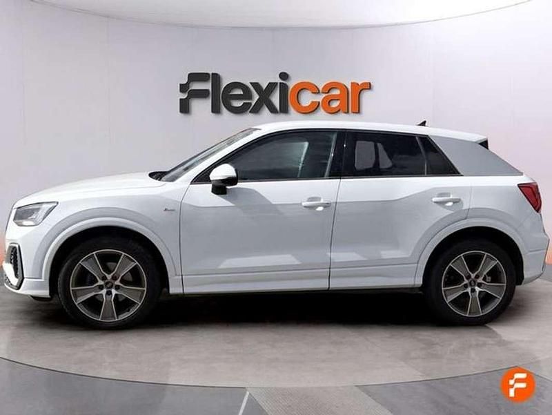 Używany Audi Q2 S-Line 116 KM (85 kW) 2024 Biały SUV