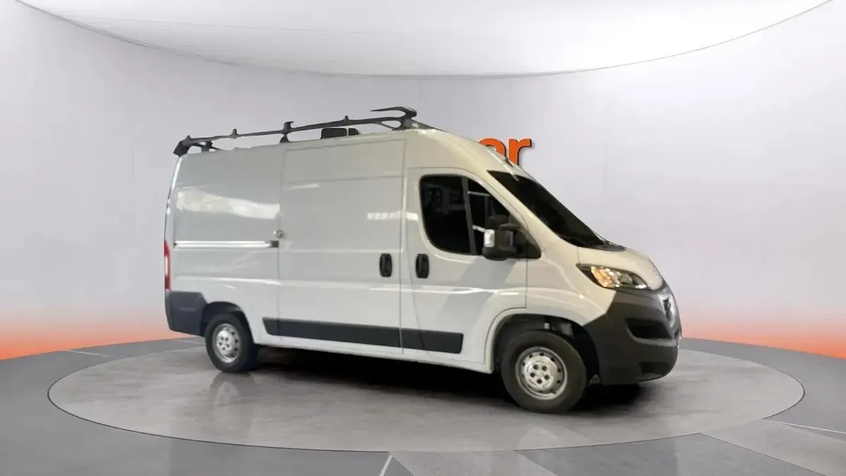 Usado Peugeot Boxer S 140 CV (102 kW) 2022 Blanco Van