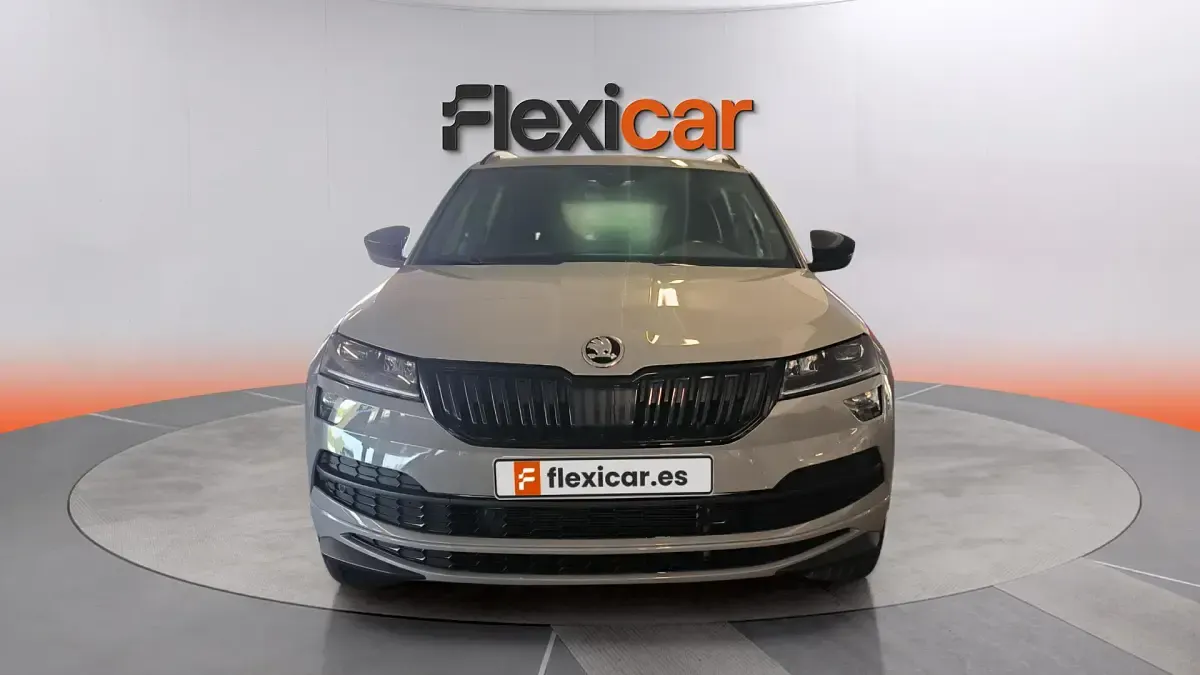 Usado Skoda Karoq Style 150 CV (110 kW) 2022 Verde SUV