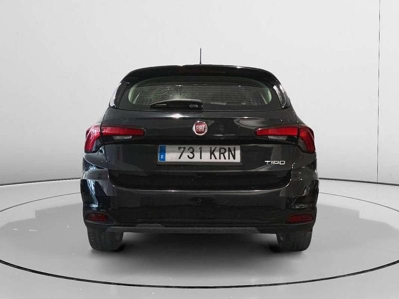 Usado Fiat Tipo Easy 121 CV (88 kW) 2018 Azul Utilitario