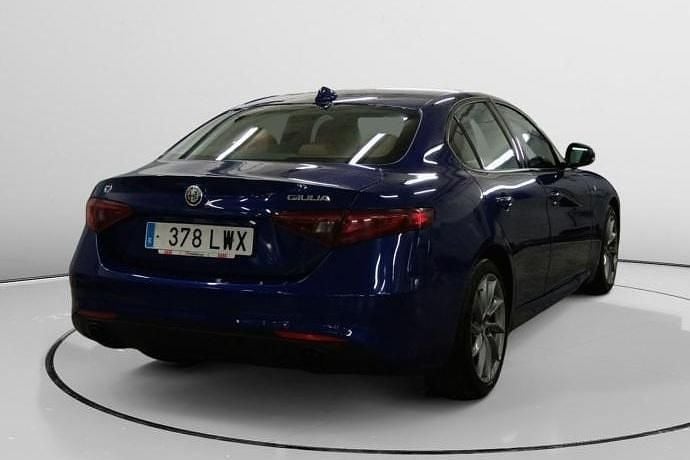 Usado Alfa Romeo Giulia Ti 210 CV (154 kW) 2022 Berlina