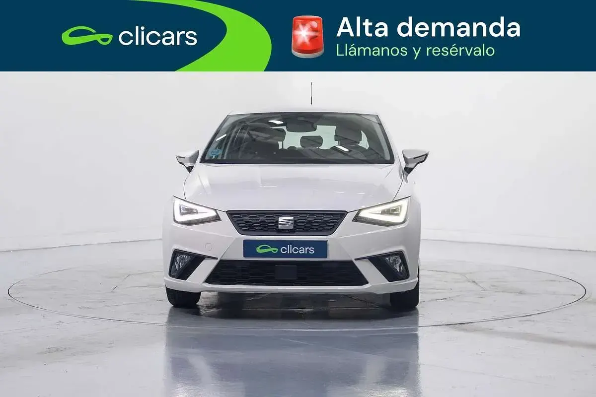 Usado Seat Ibiza Style 80 CV (58 kW) 2022 Blanco Utilitario