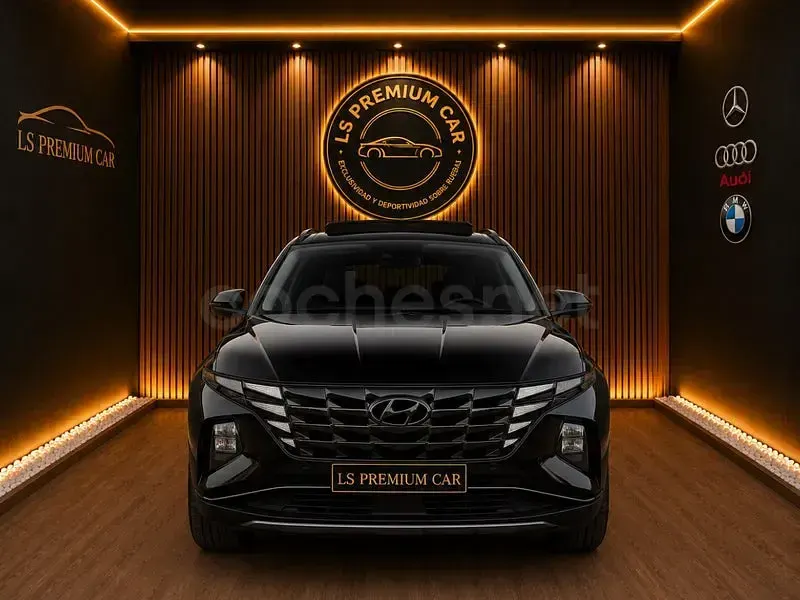 Usado Hyundai Tucson Style 230 CV (169 kW) 2022 Negro SUV