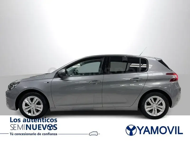 Usado Peugeot 308 Style 130 CV (95 kW) 2017 Gris / plata Berlina