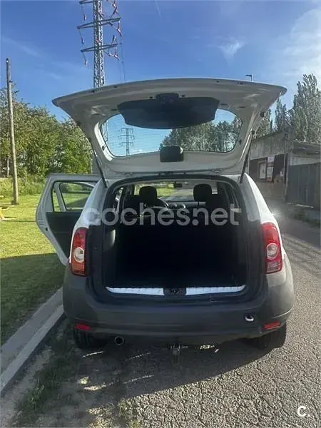 Usado Dacia Duster Base 105 CV (77 kW) 2011 Blanco SUV