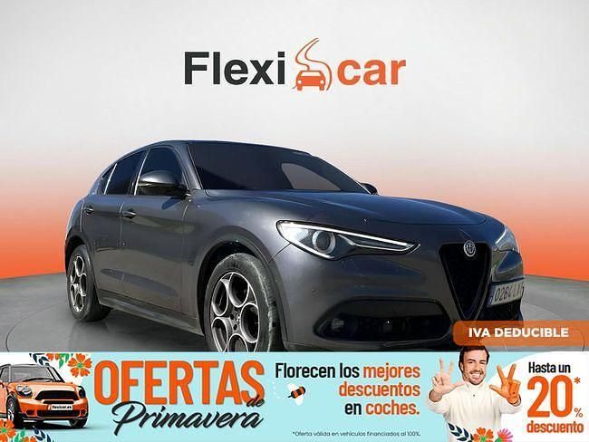 Usado Alfa Romeo Stelvio Sprint 160 CV (117 kW) 2022 Gris SUV