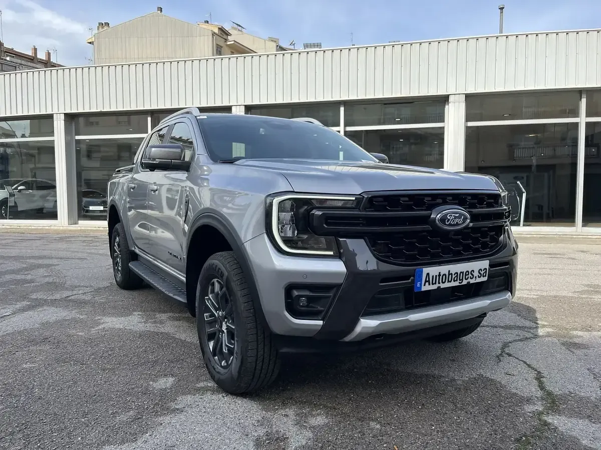 Nuevo Ford Ranger Wildtrack 282 CV (207 kW) 2025 Gris Pickup/Camioneta