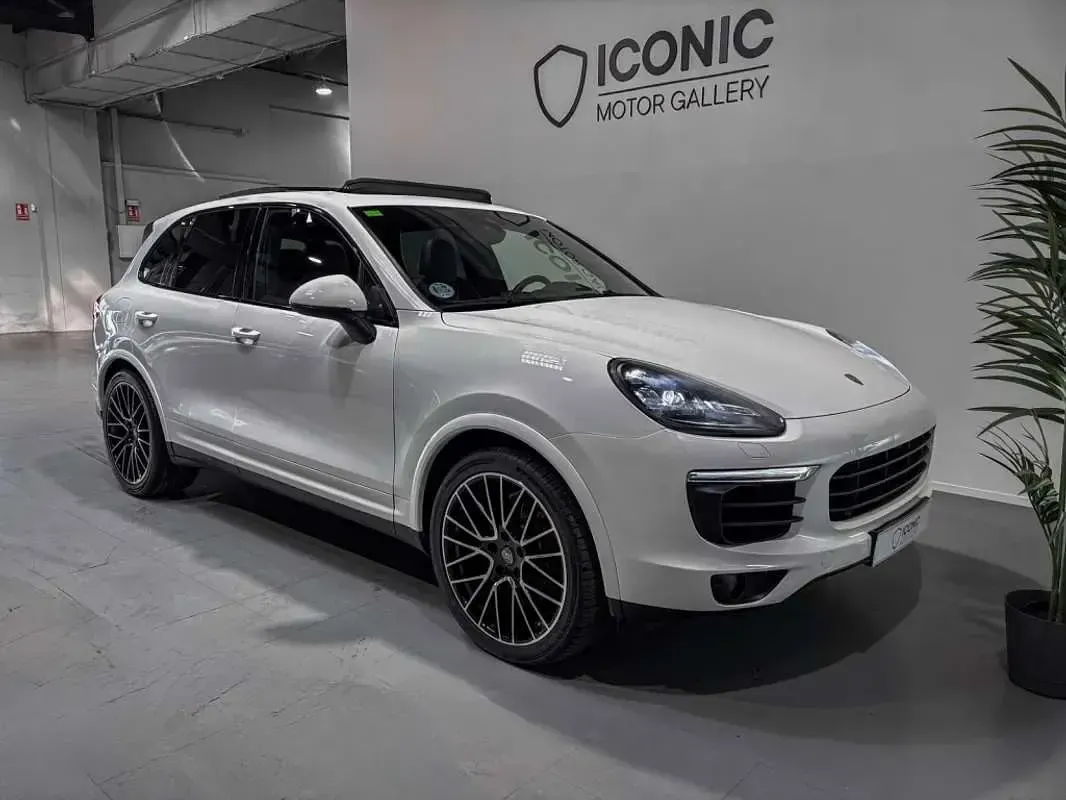 Usado Porsche Cayenne Diesel Platinum Edition 262 CV (192 kW) 2017 Blanco SUV