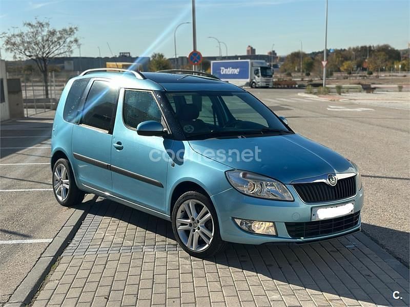 Azul Usado 2012 Skoda Roomster Sport Monovolumen | 3799 € - Imagen 1/4