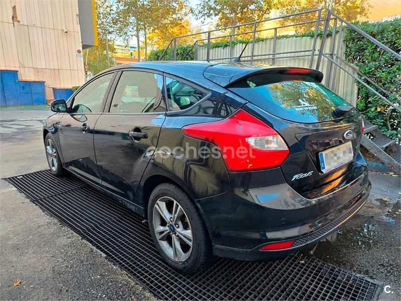 Usado Ford Focus Titanium 125 CV (91 kW) 2014 Negro Berlina