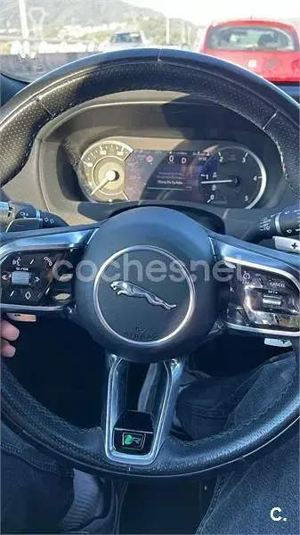 Usado Jaguar XE R-Dynamic 204 CV (150 kW) 2022 Negro Berlina