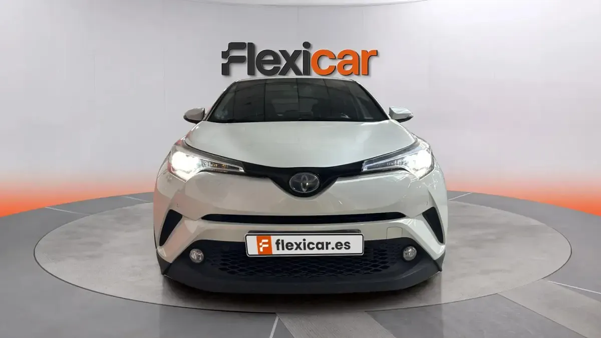 Usado Toyota C-HR Active 122 CV (89 kW) 2019 Blanco SUV