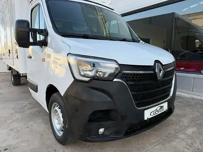 Usado Renault Master 146 CV (107 kW) 2021 Blanco Monovolumen