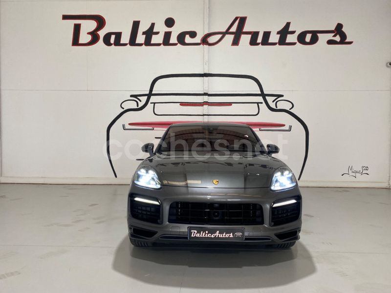 Usado Porsche Cayenne 460 CV (338 kW) 2021 Gris / plata SUV