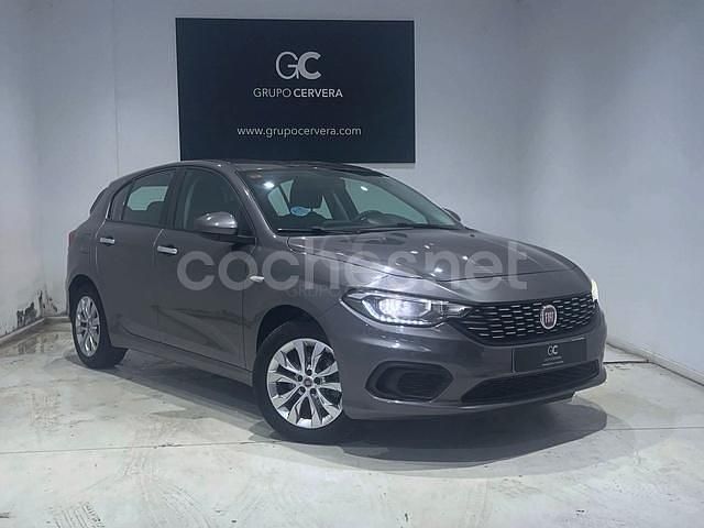 Usado Fiat Tipo Easy 95 CV (69 kW) 2019 Gris / plata Berlina