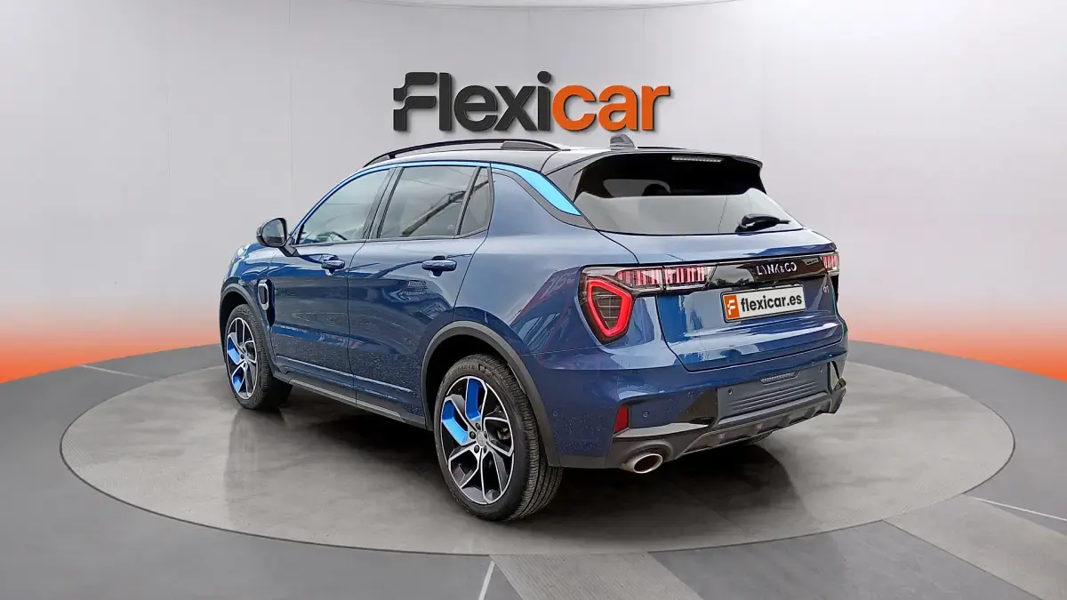 Usado Lynk & Co 01 261 CV (191 kW) 2023 Azul SUV