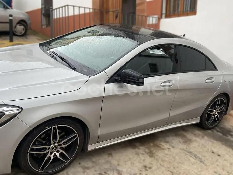 Usado Mercedes CLA200 136 CV (100 kW) 2018 Gris / plata Berlina