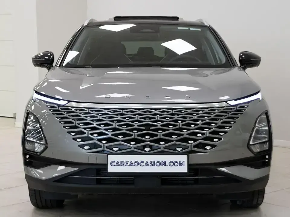 Usado Omoda 5 147 CV (108 kW) 2025 Gris SUV