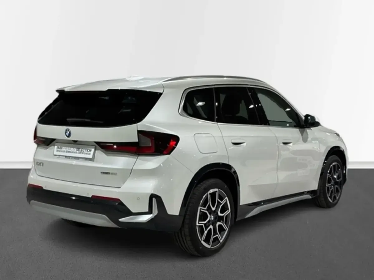 Nuevo BMW iX1 Comfort Edition 150 kW (204 CV) 2026 Blanco SUV
