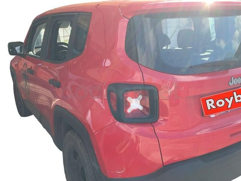 Usado Jeep Renegade Sport 120 CV (88 kW) 2019 Rojo SUV