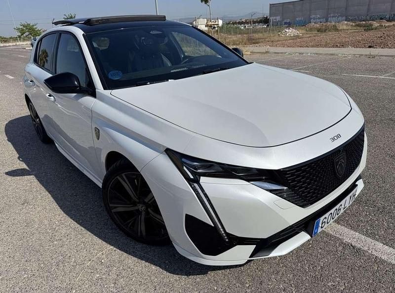 Usado Peugeot 308 GT 225 CV (165 kW) 2022 Blanco Utilitario