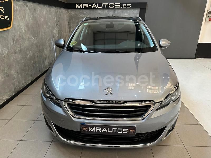 Usado Peugeot 308 SW Allure 115 CV (84 kW) 2014 Gris / plata Familiar