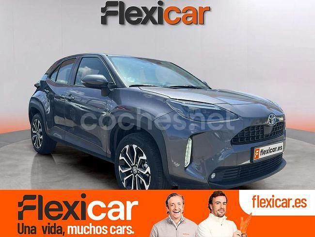 Gris / plata Usado 2024 Toyota Yaris Cross Active SUV | 23.990 € (Precio justo) - Imagen 1/4