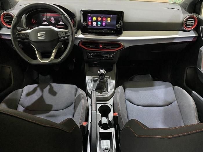 Usado Seat Ibiza FR 115 CV (84 kW) 2025 Azul Utilitario