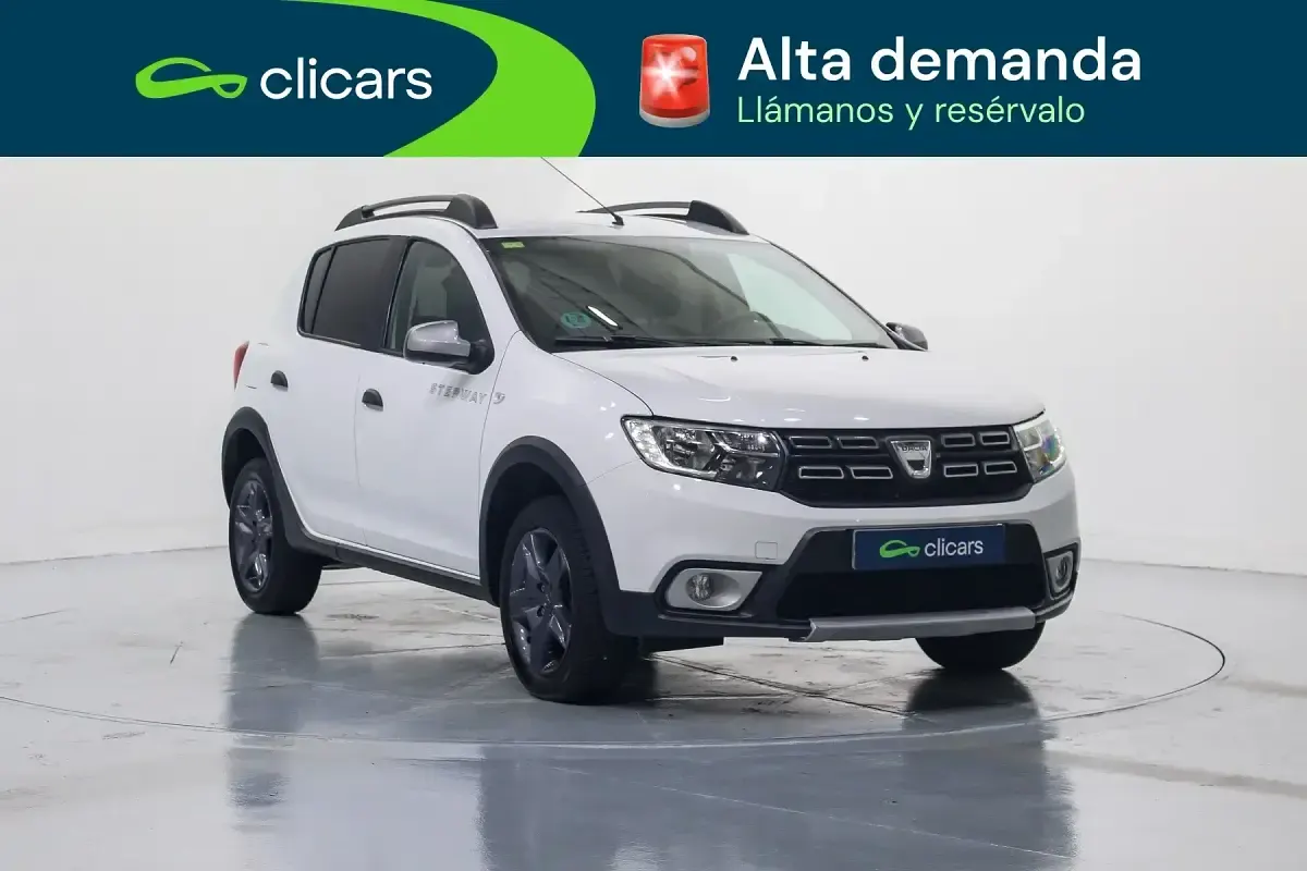 Usado Dacia Sandero 90 CV (66 kW) 2017 Blanco Berlina