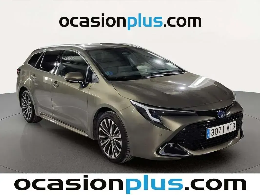 Usado Toyota Corolla Edition 140 CV (102 kW) 2024 Beige Familiar