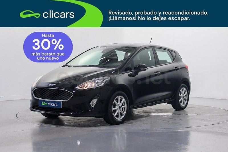 Usado Ford Fiesta Trend 85 CV (62 kW) 2018 Negro Utilitario