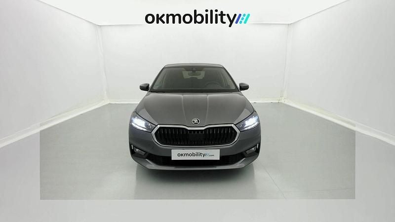 Usado Skoda Fabia Selection 80 CV (58 kW) 2024 Gris graphite Utilitario