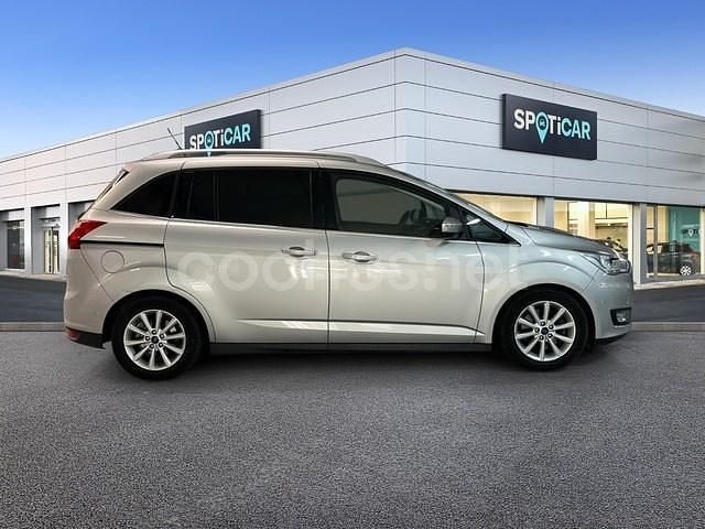 Usado Ford Grand C-Max Trend 125 CV (91 kW) 2016 Gris / plata Monovolumen